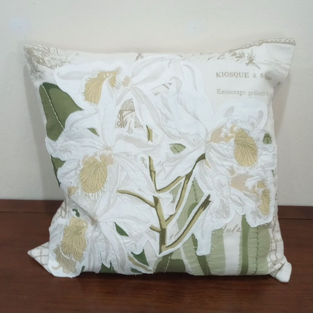 Pottery Barn "Orchids" 20"X20" Pillow Sham, Set Of 2, NWOT